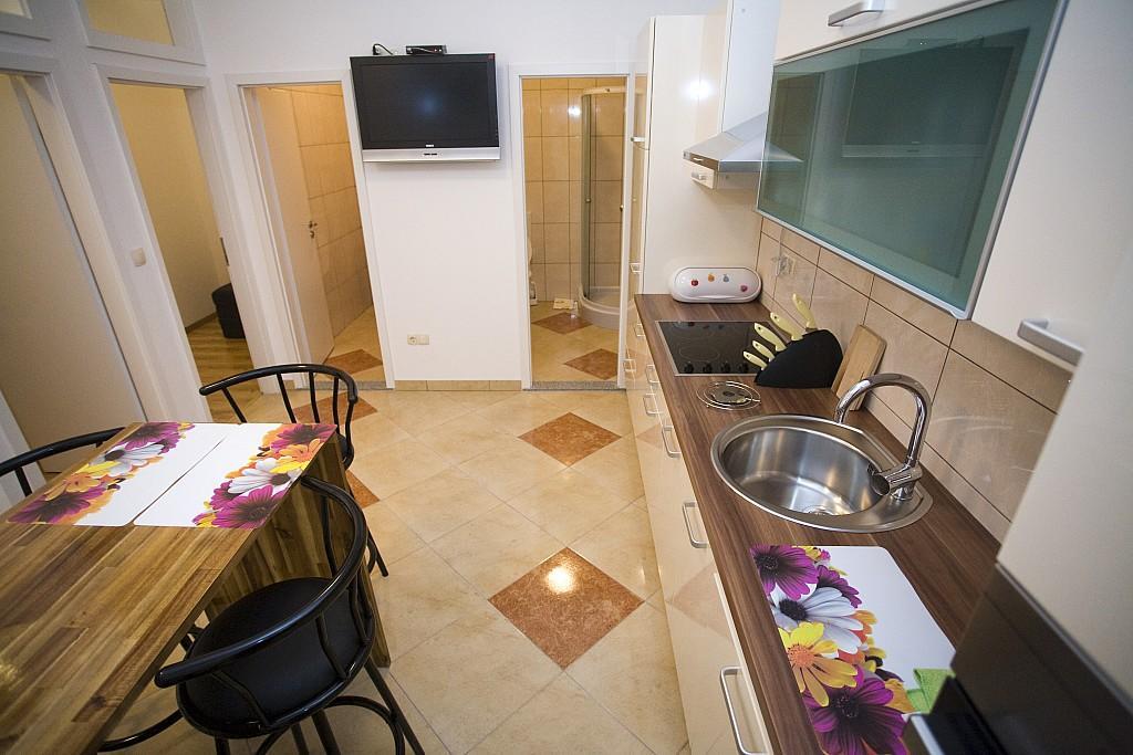 Apartments Rubic オミシュ 部屋 写真