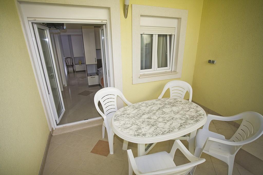 Apartments Rubic オミシュ 部屋 写真