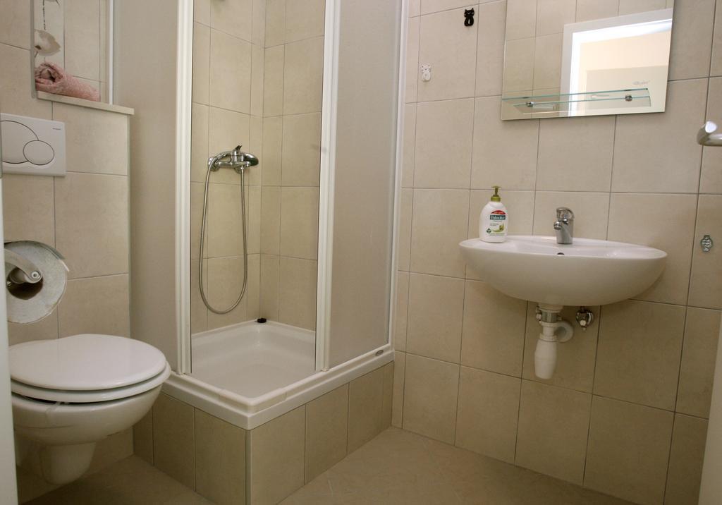 Apartments Rubic オミシュ 部屋 写真